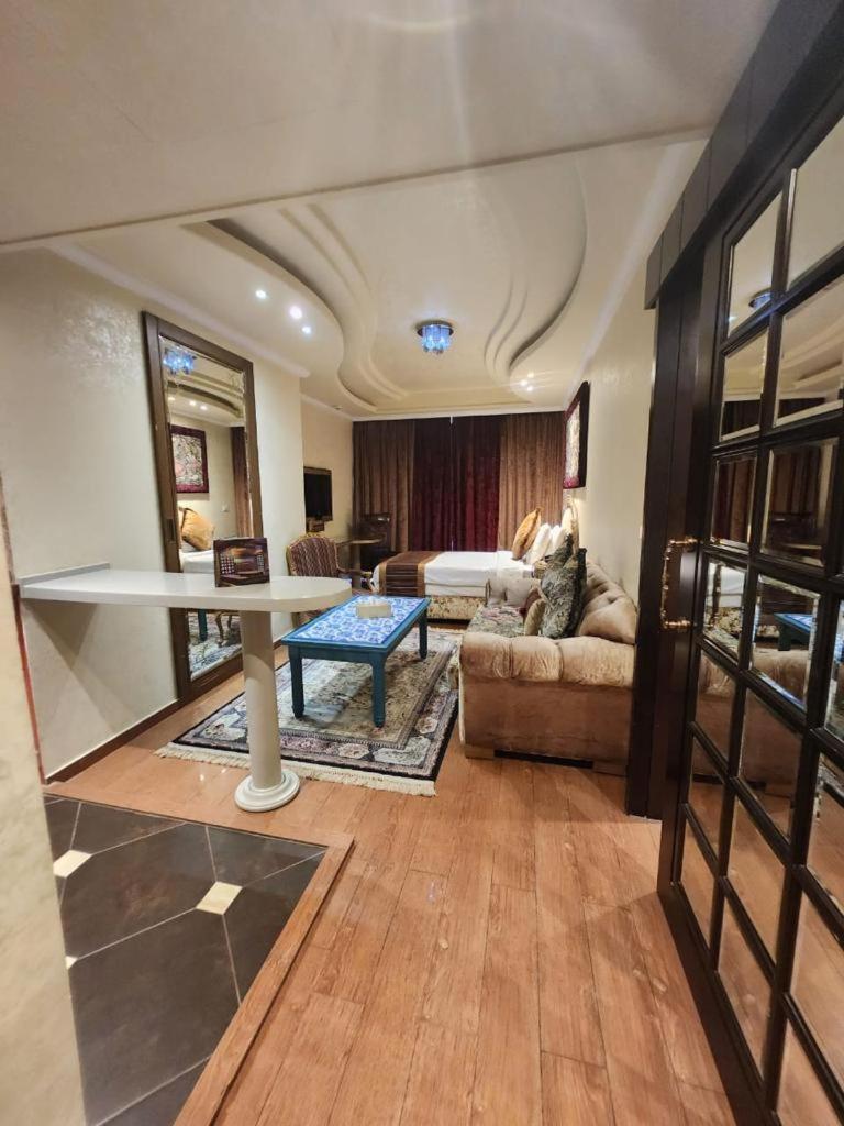 Q Hotel Bejrut Zewnętrze zdjęcie