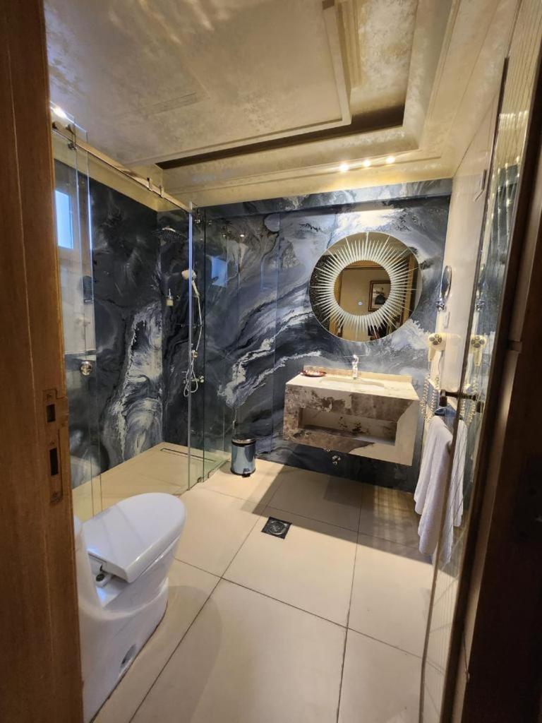 Q Hotel Bejrut Zewnętrze zdjęcie